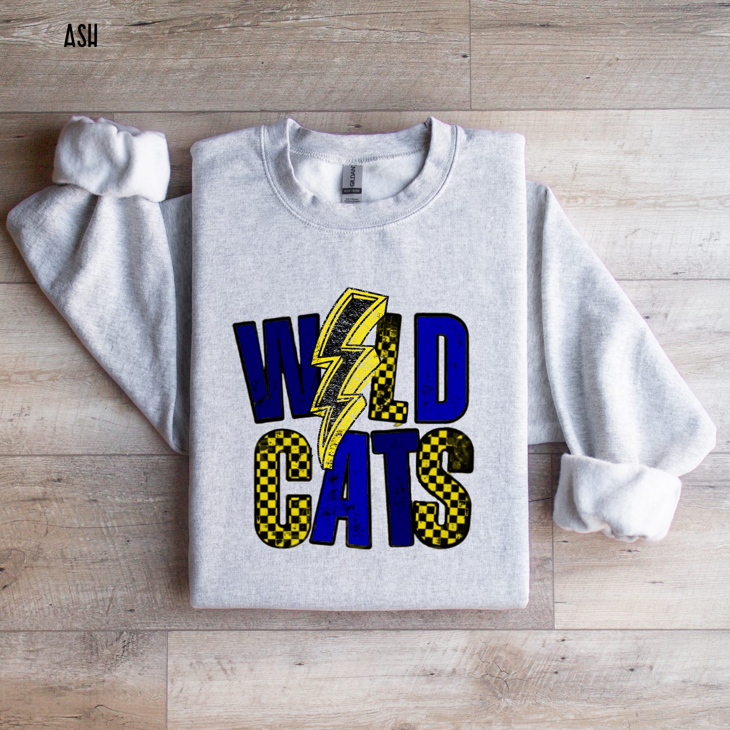 Wildcats w/ Lightning Bolt