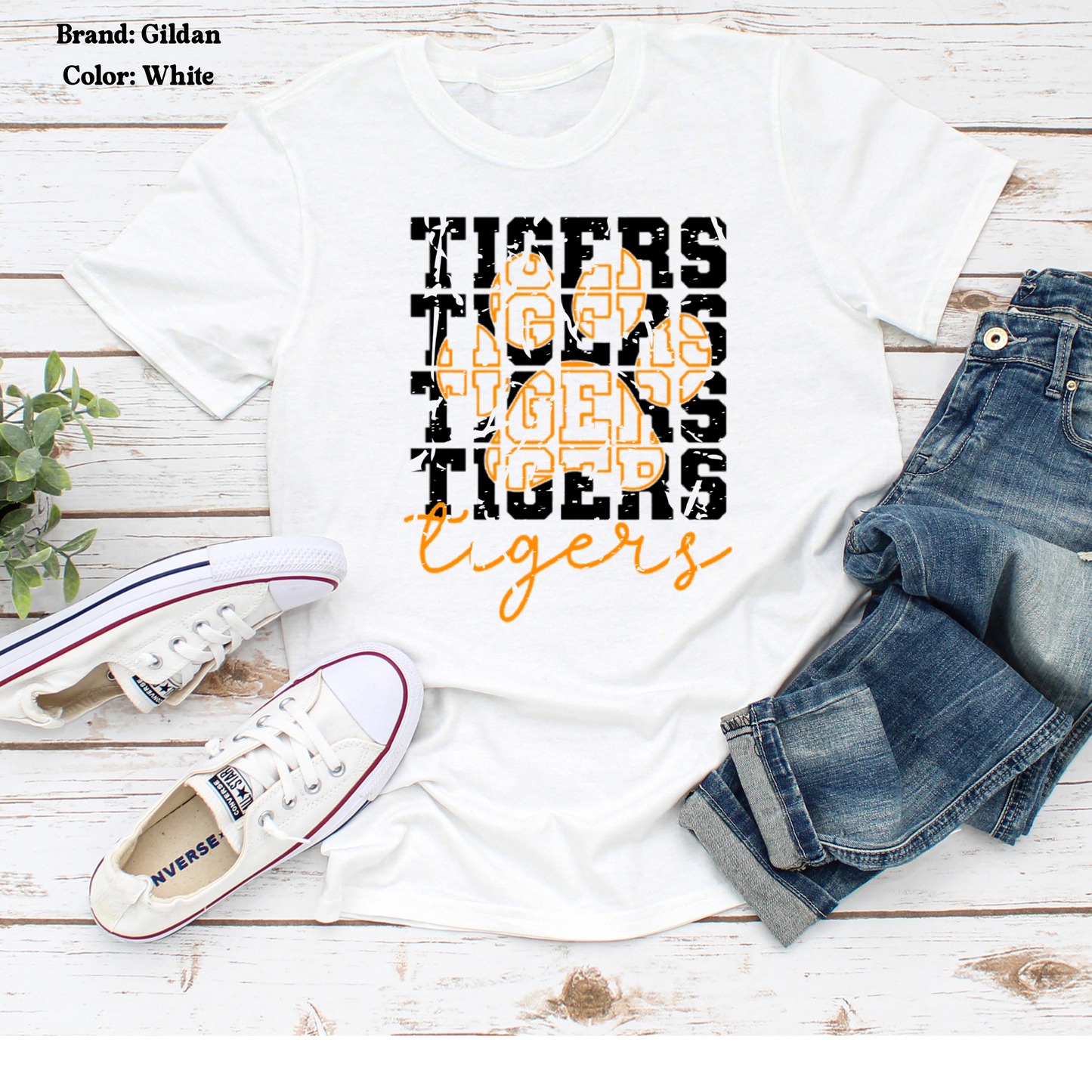 Tigers with Paw