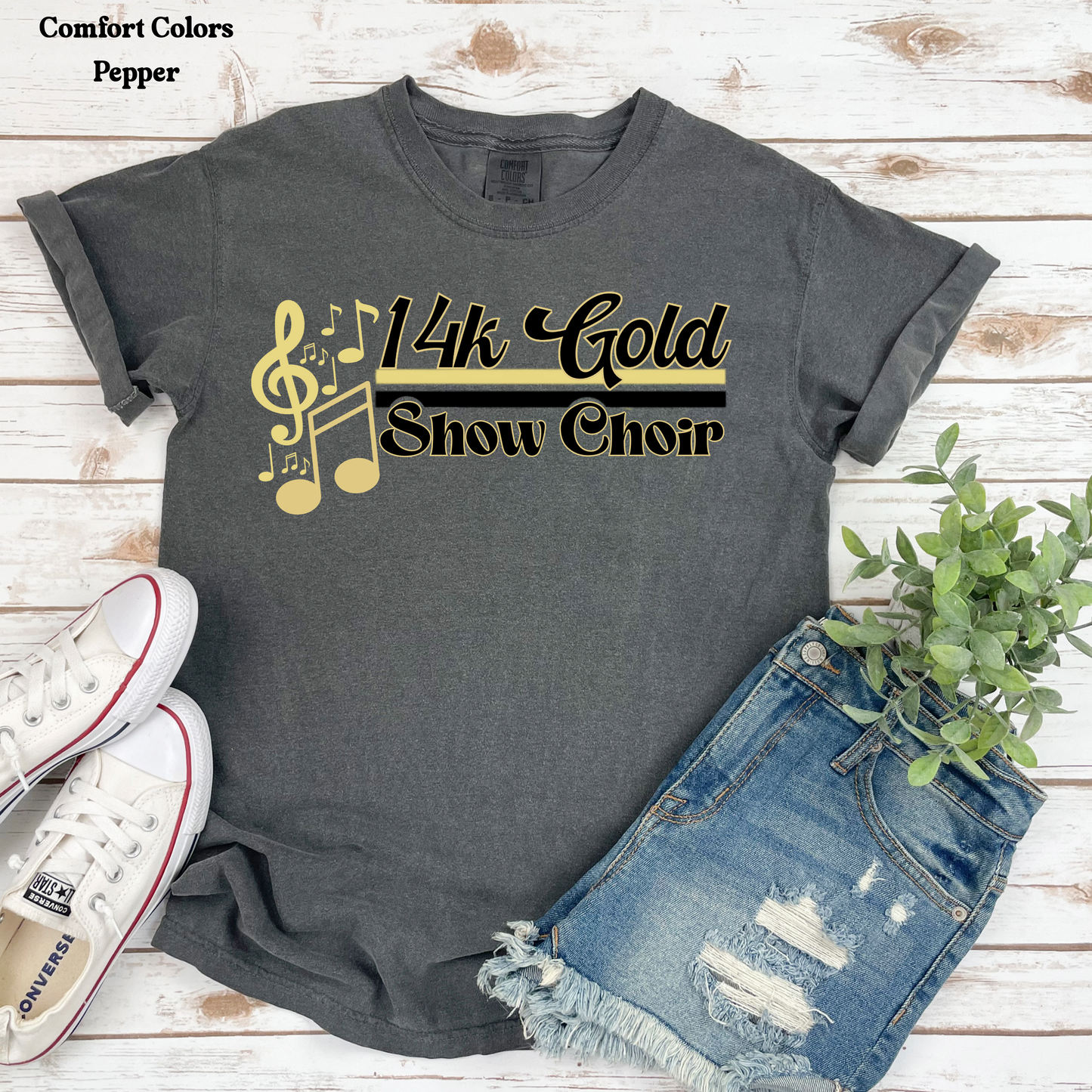 14k Gold Show Choir with Music Notes